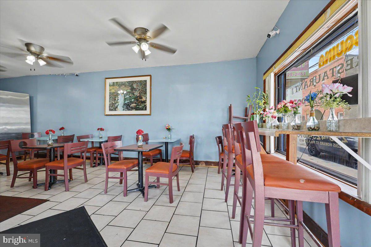 2263 - 2265 N Howard St Property Photo 15