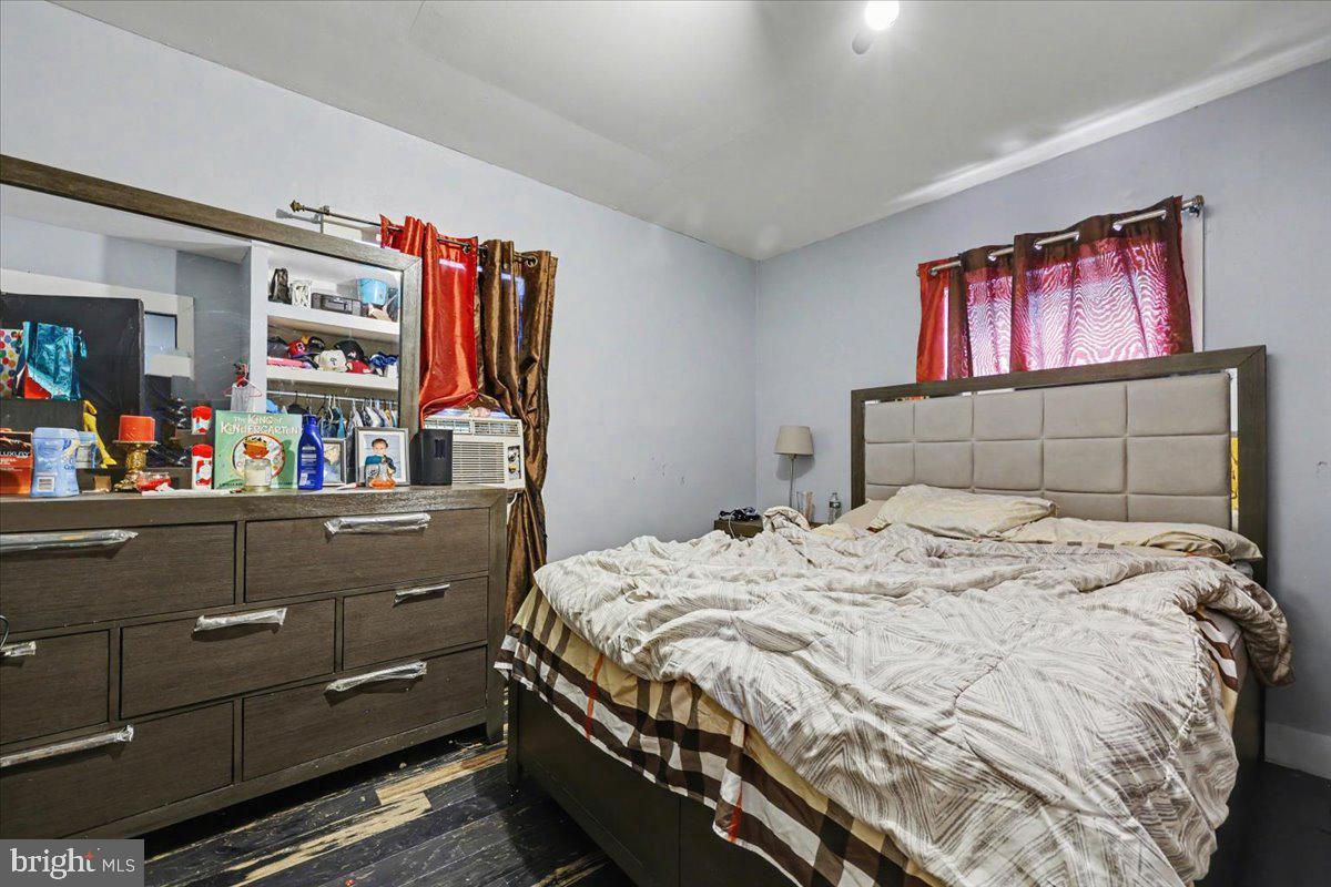 2263 - 2265 N Howard St Property Photo 56