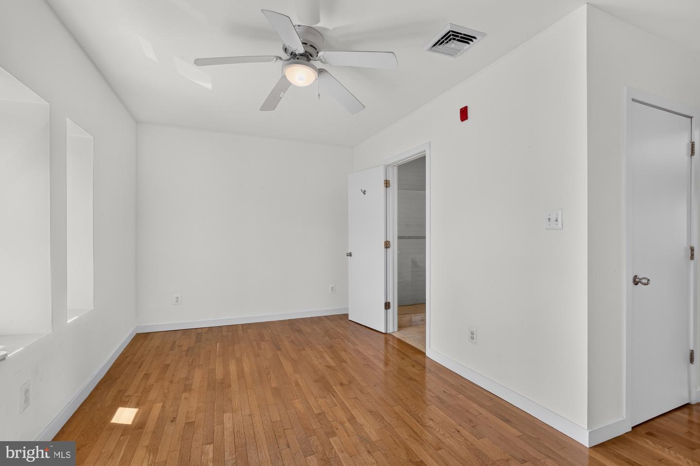 4307 Locust St #3 Property Photo 10
