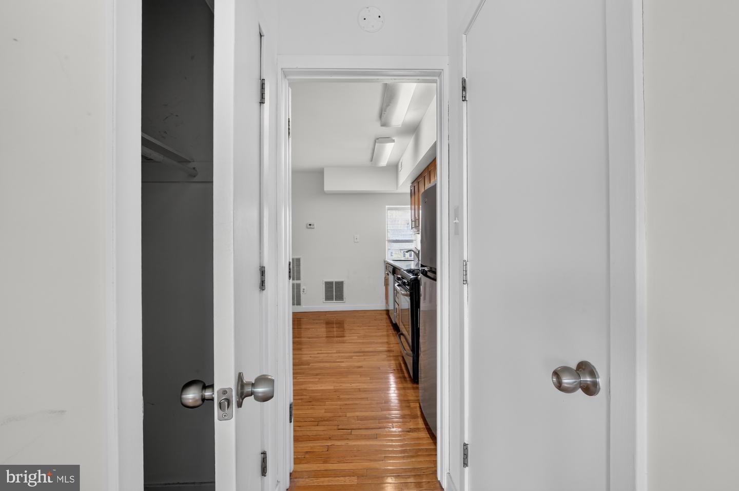4307 Locust St #3 Property Photo 13