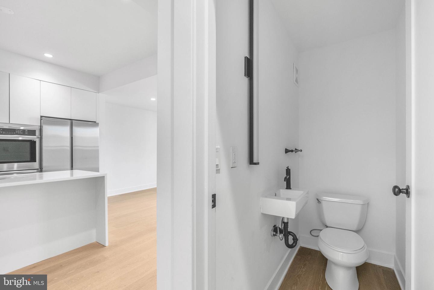 635 N 7th St #h2b Property Photo 12