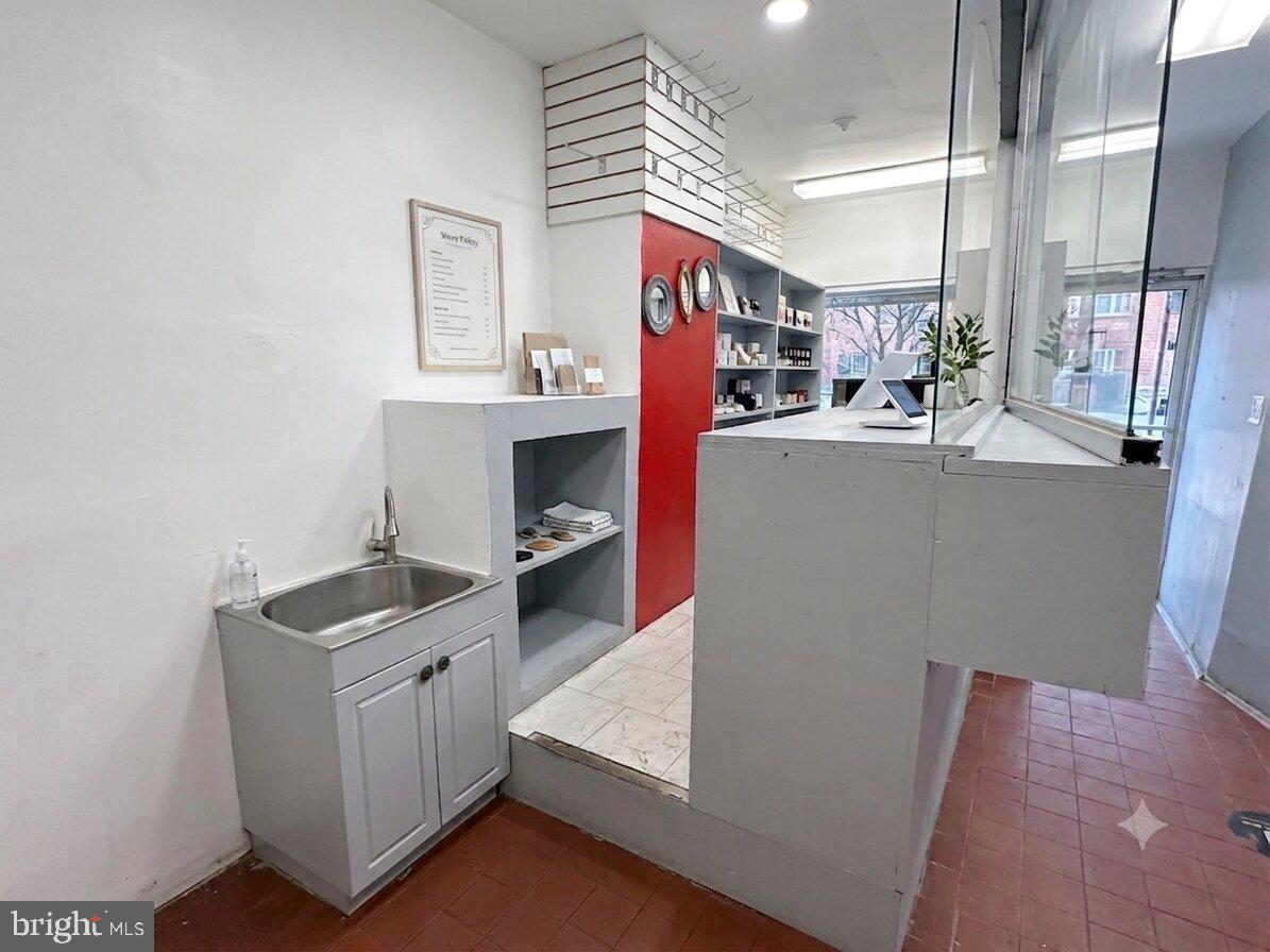 819 E Allegheny Ave #commercial Space Property Photo 1