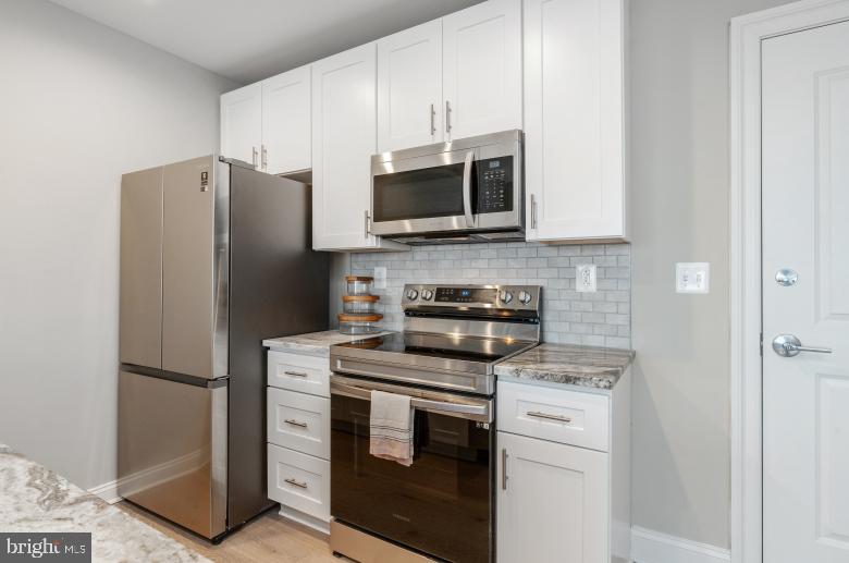 139-59 N 23rd St #414 Property Photo 4