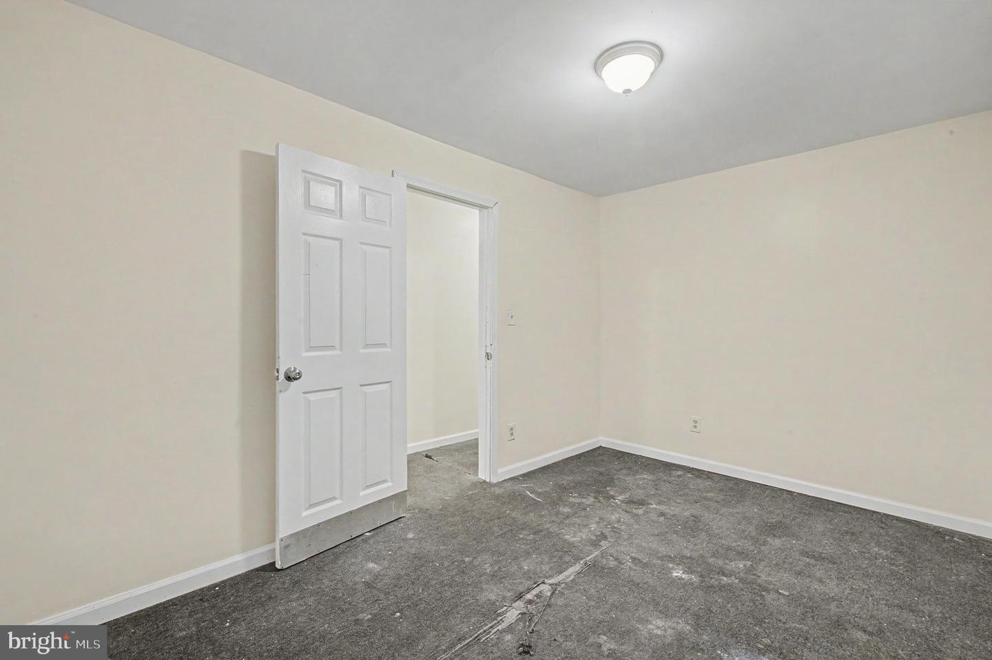 1547 N Bouvier St Property Photo 14