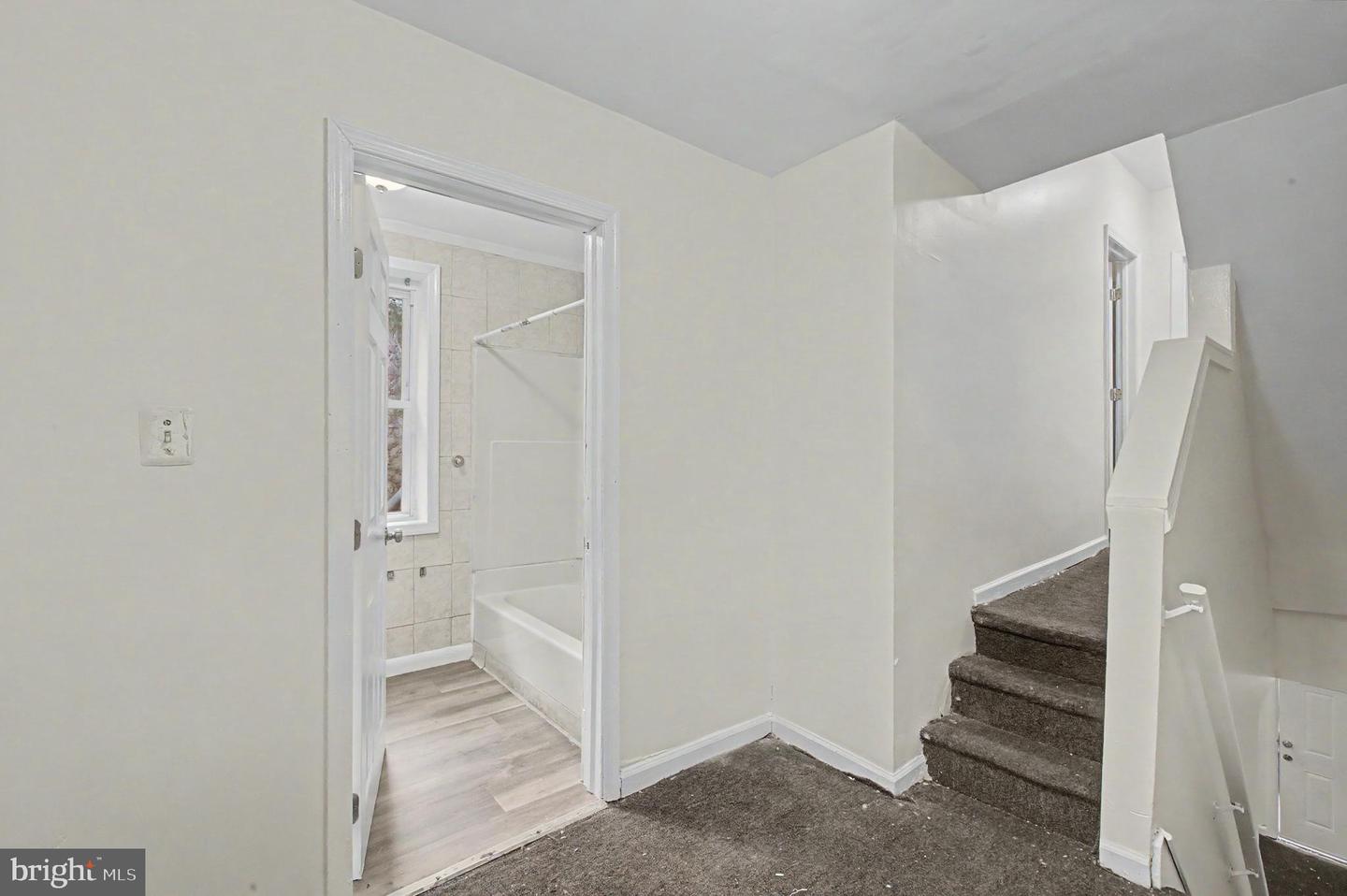 1547 N Bouvier St Property Photo 21