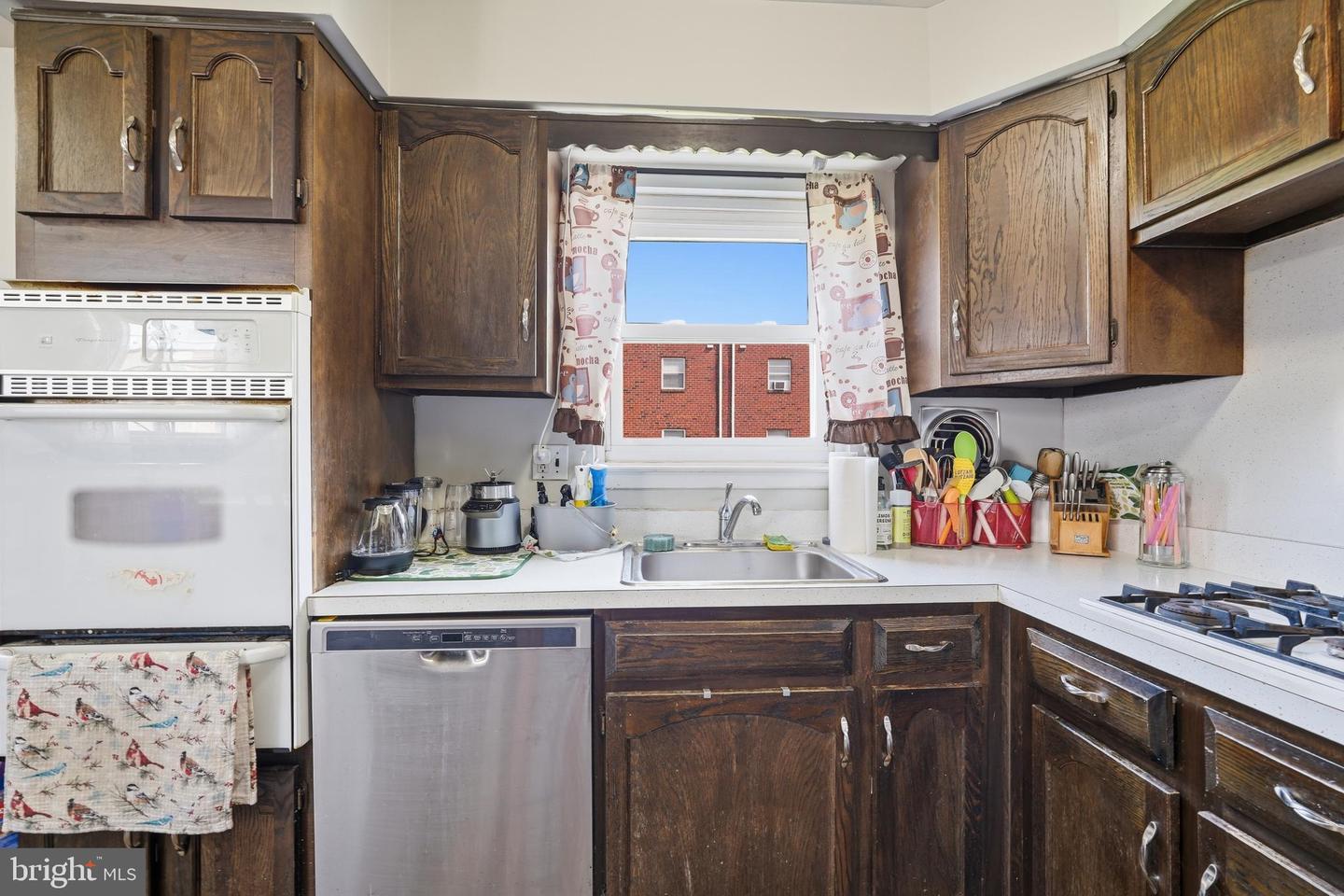 9749 Evans St Property Photo 10