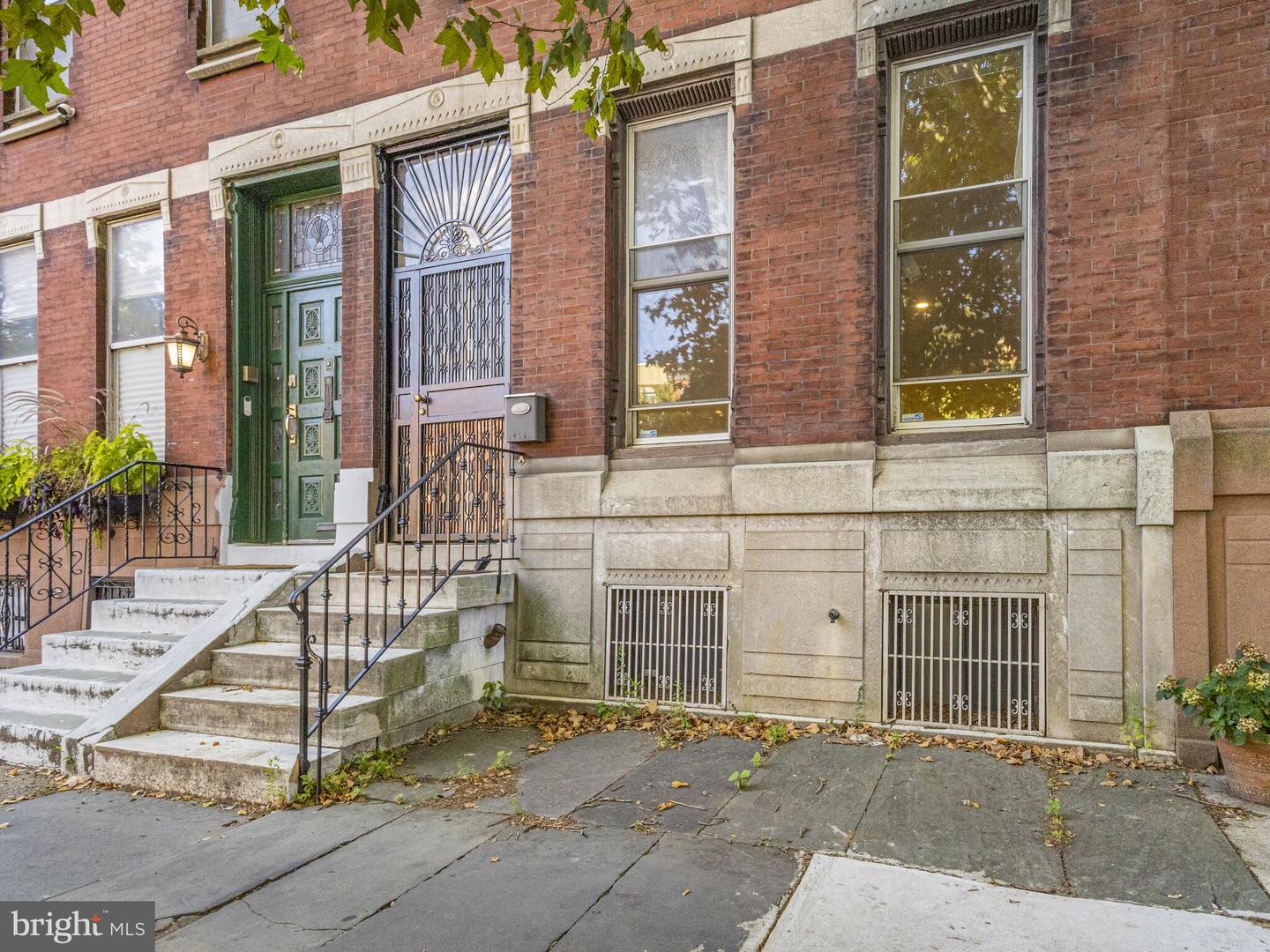 1426 S Broad St Property Photo 1