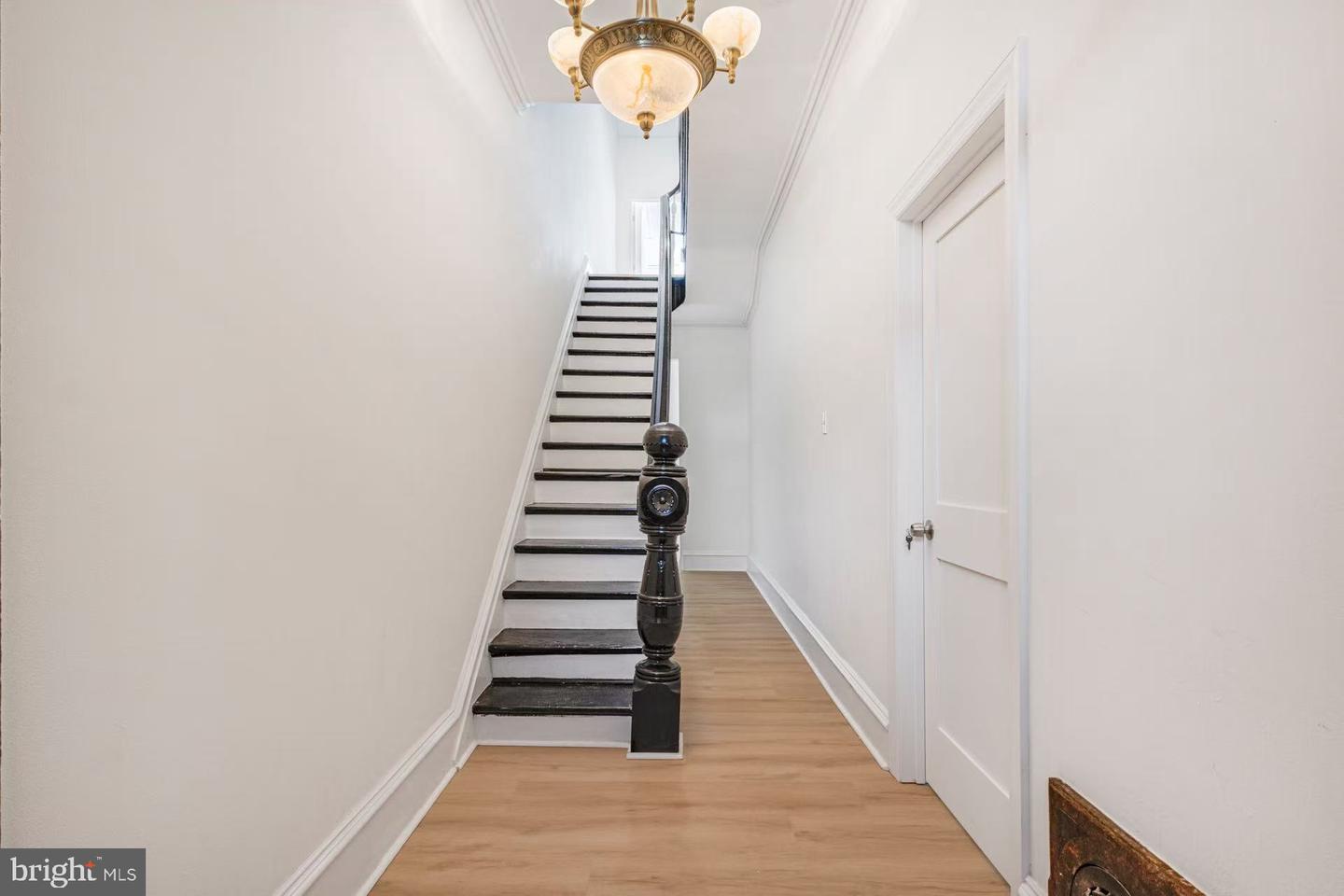 1426 S Broad St Property Photo 3