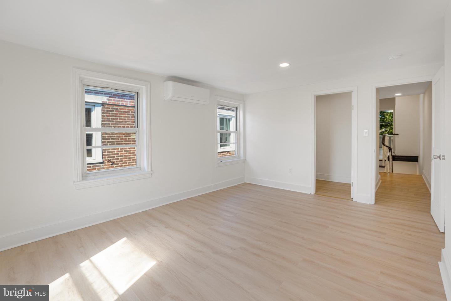 1426 S Broad St Property Photo 32