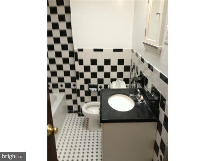 2055 E Rittenhouse St Property Photo 5