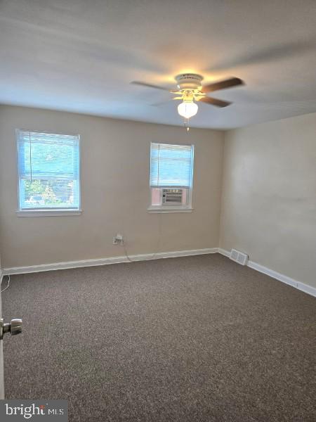 6826 Regent St Property Photo 10