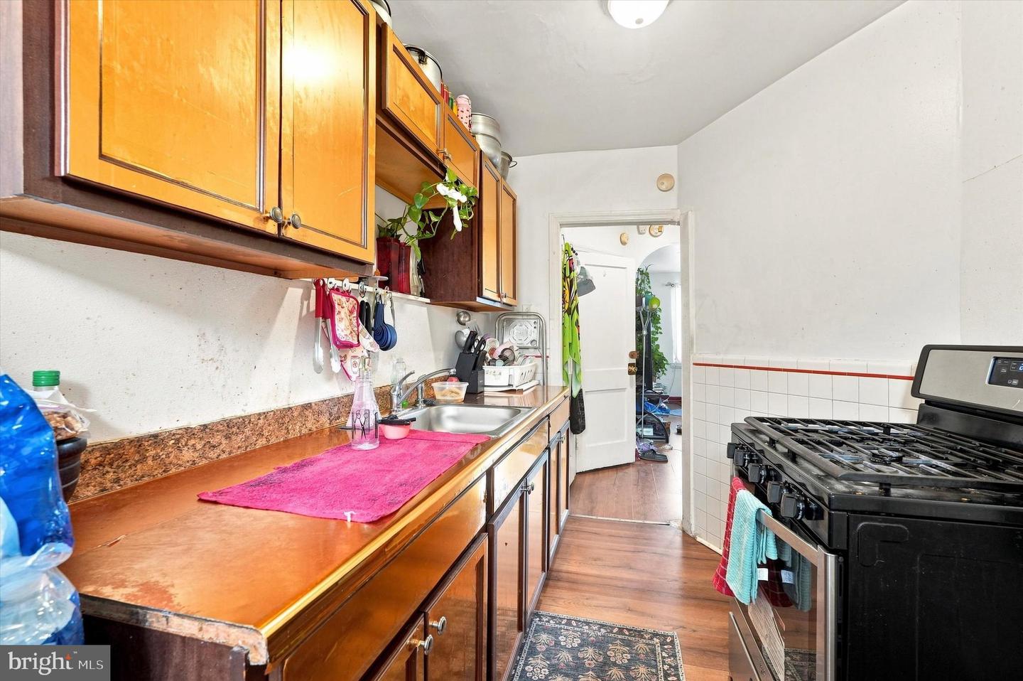 3337 Oakmont St Property Photo 4