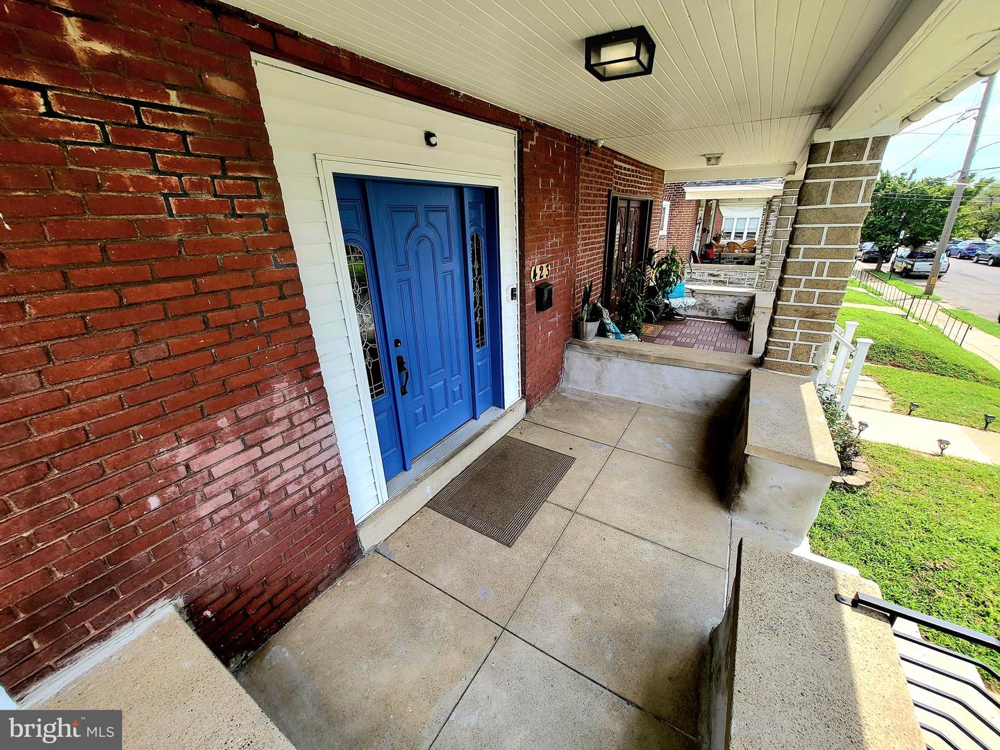 423 Knorr St Property Photo 9