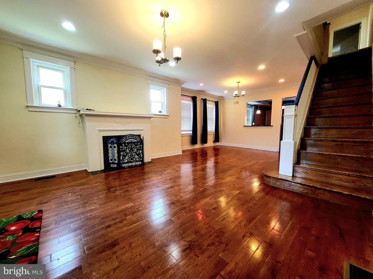 423 Knorr St Property Photo 12