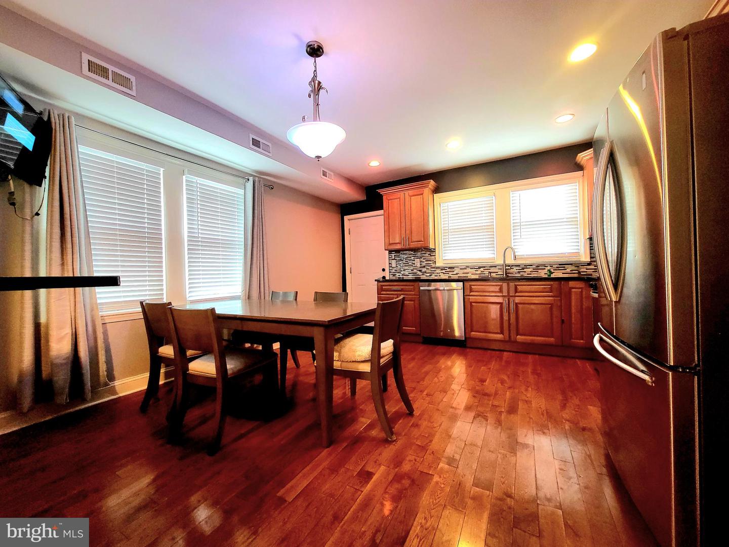 423 Knorr St Property Photo 18