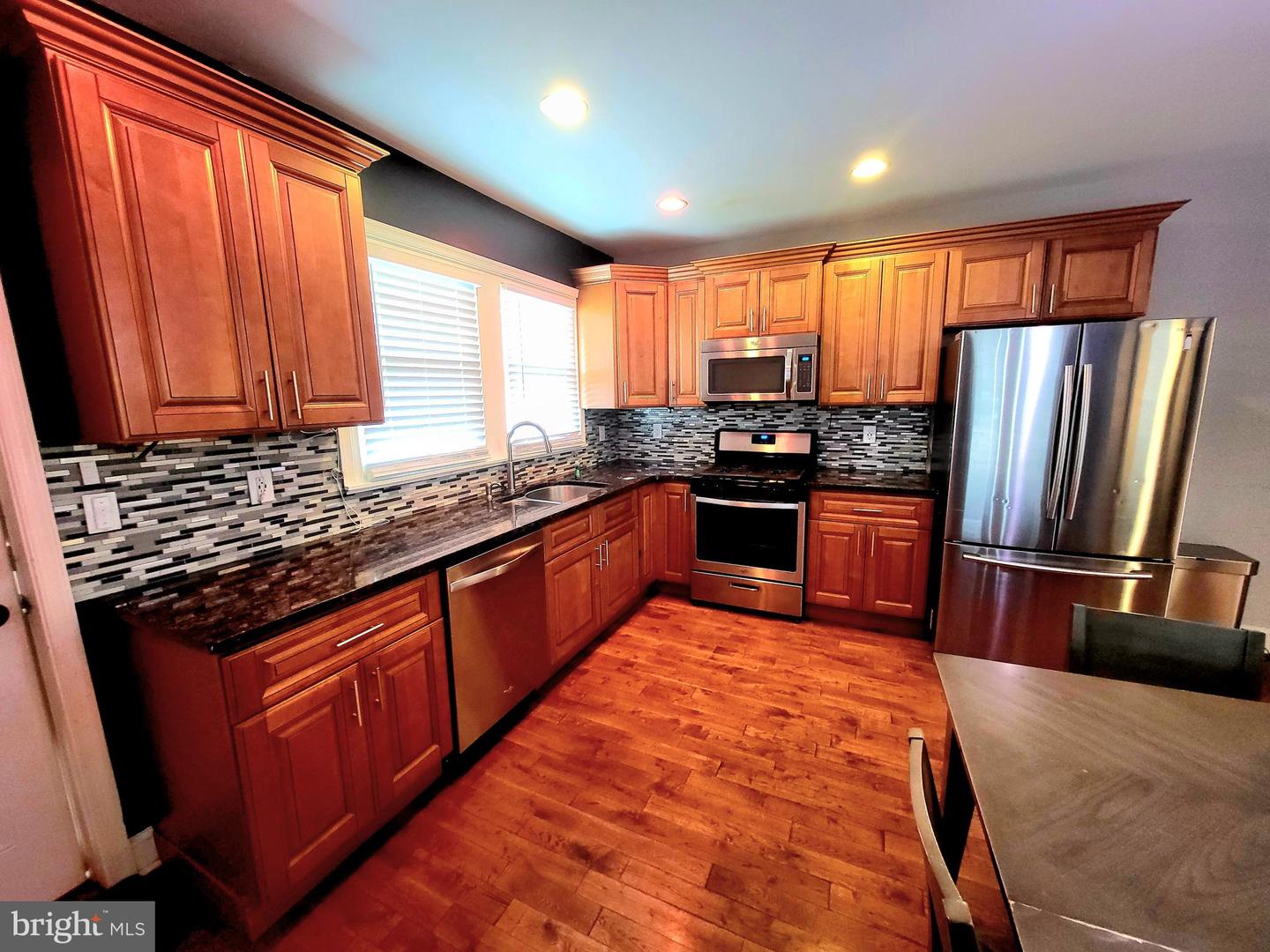 423 Knorr St Property Photo 24