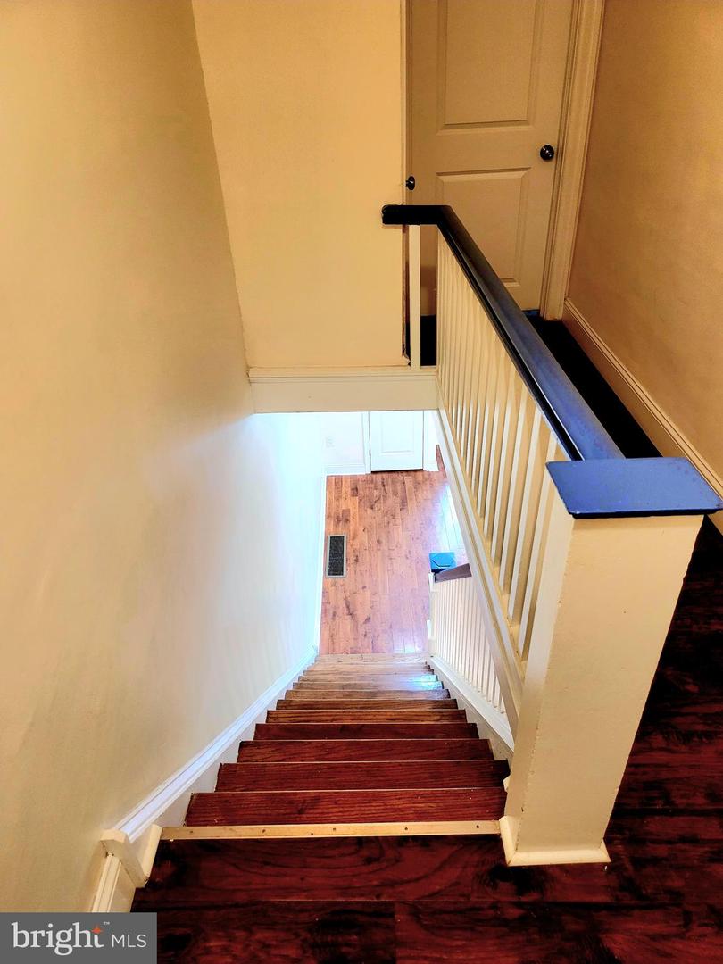 423 Knorr St Property Photo 26