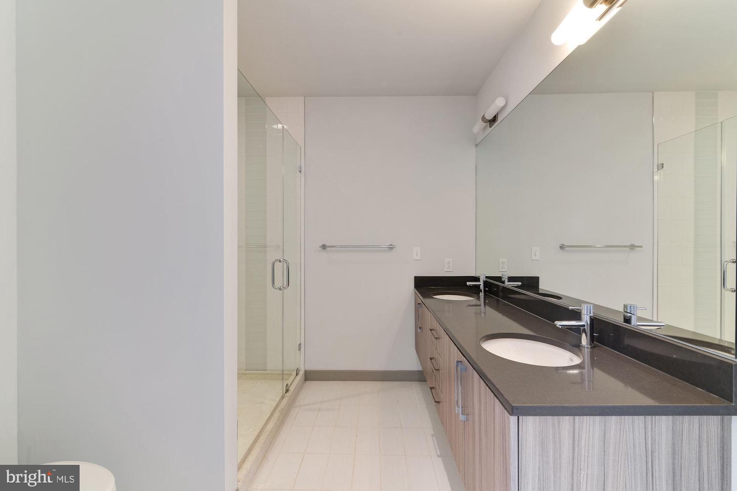 1125 Sansom St #425 Property Photo 56