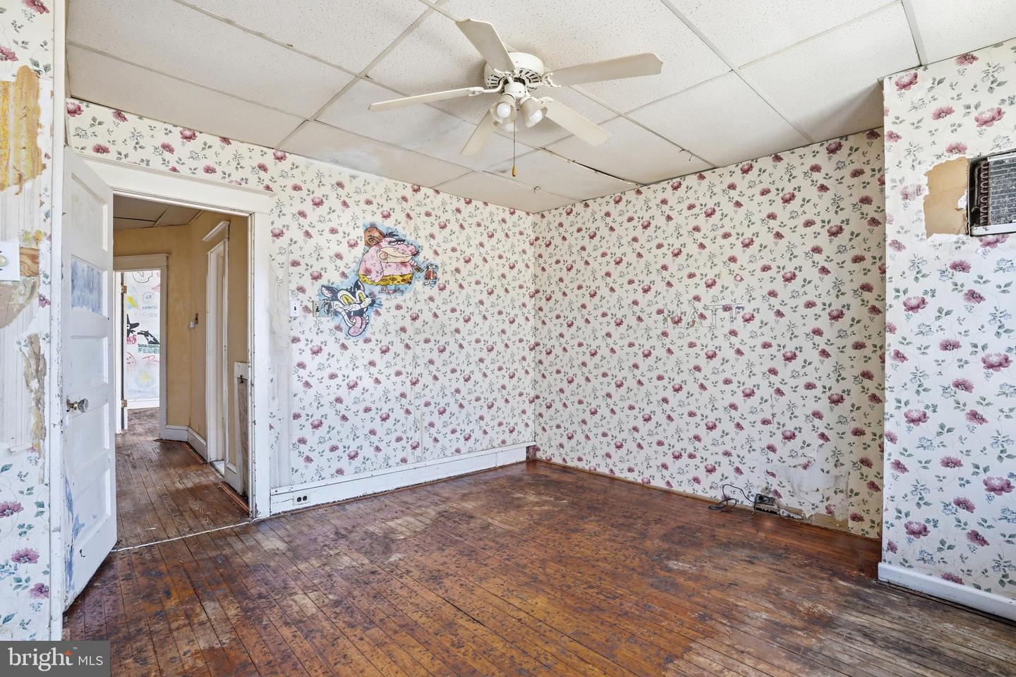 7149 Bingham St Property Photo 16