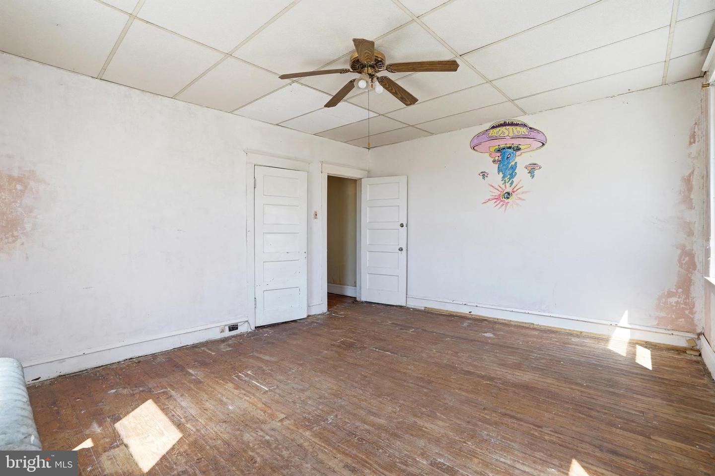 7149 Bingham St Property Photo 23