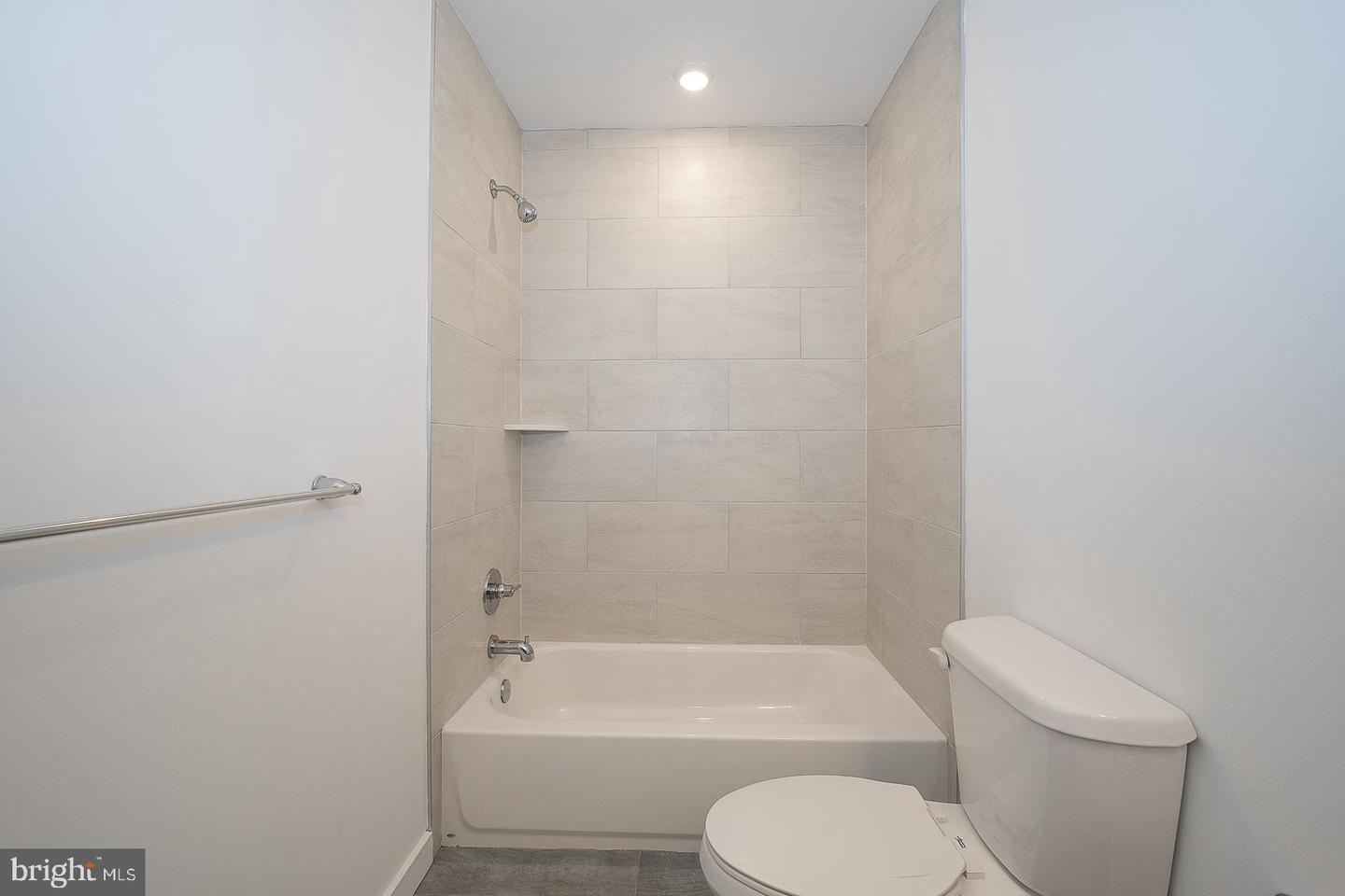 443 Shurs Ln #21 Property Photo 24