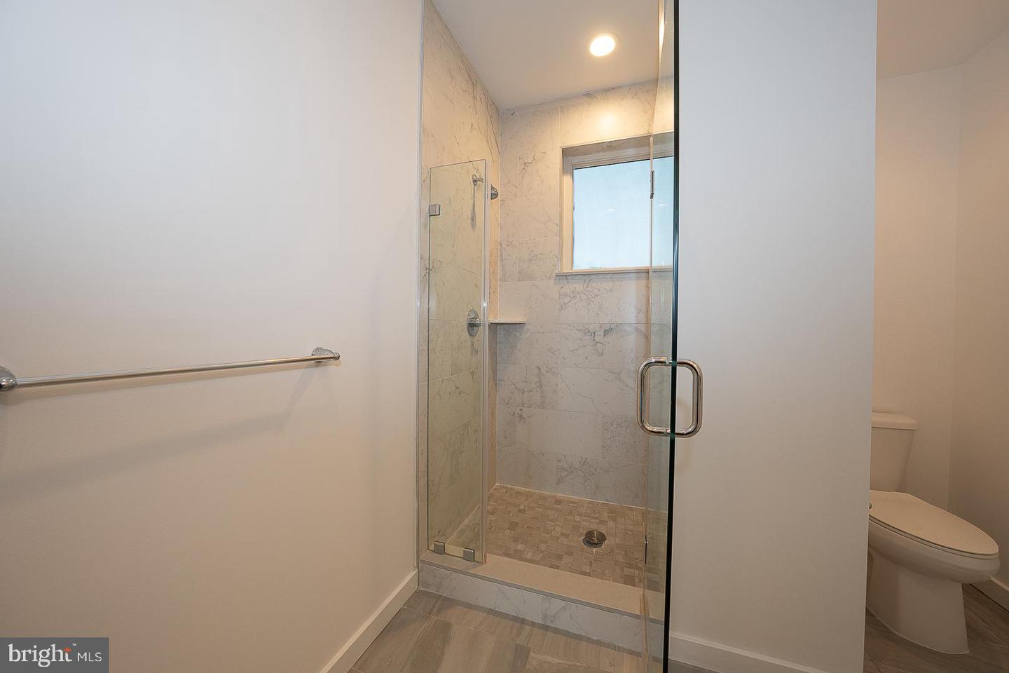 443 Shurs Ln #21 Property Photo 44