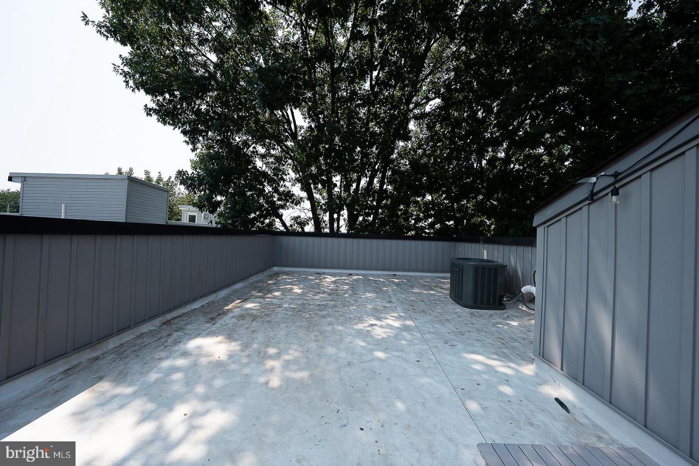 443 Shurs Ln #21 Property Photo 49