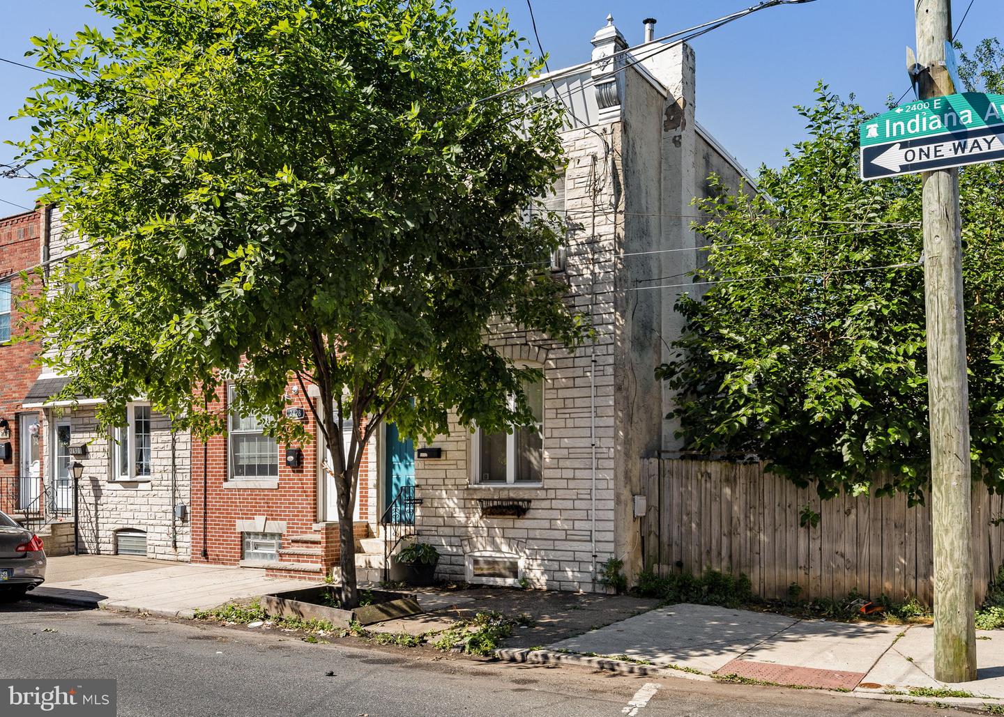 2426 E INDIANA AVE Property Photo 1