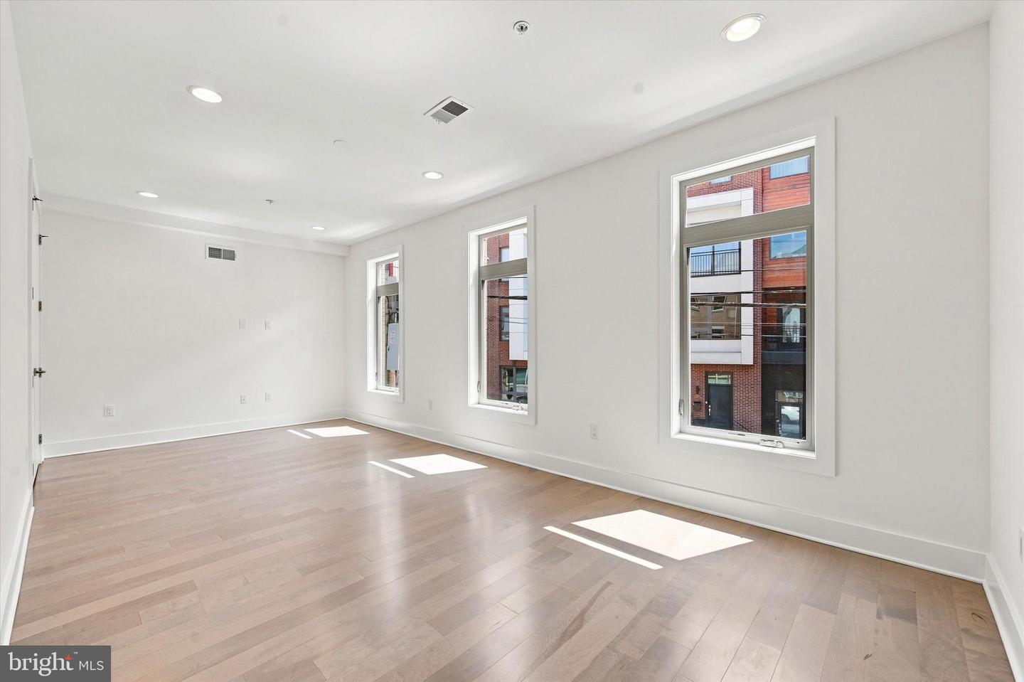 840 N 3rd St Property Photo 14