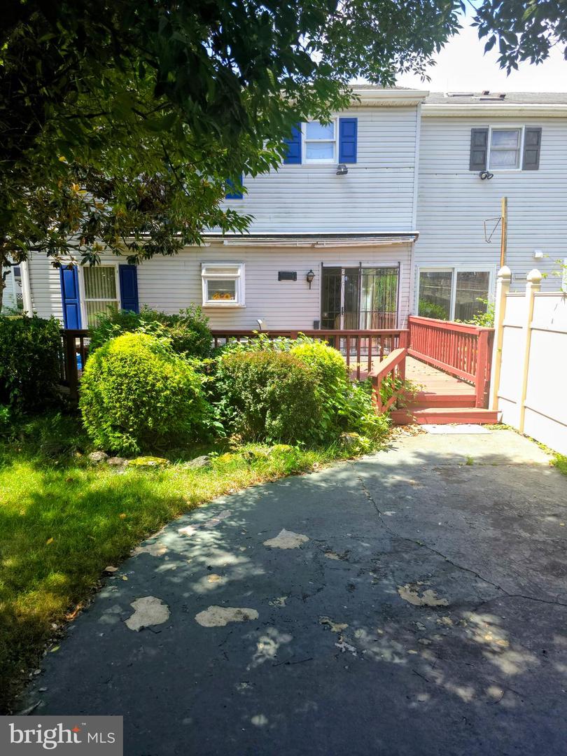 1036 Hazelwood Dr Property Photo 33