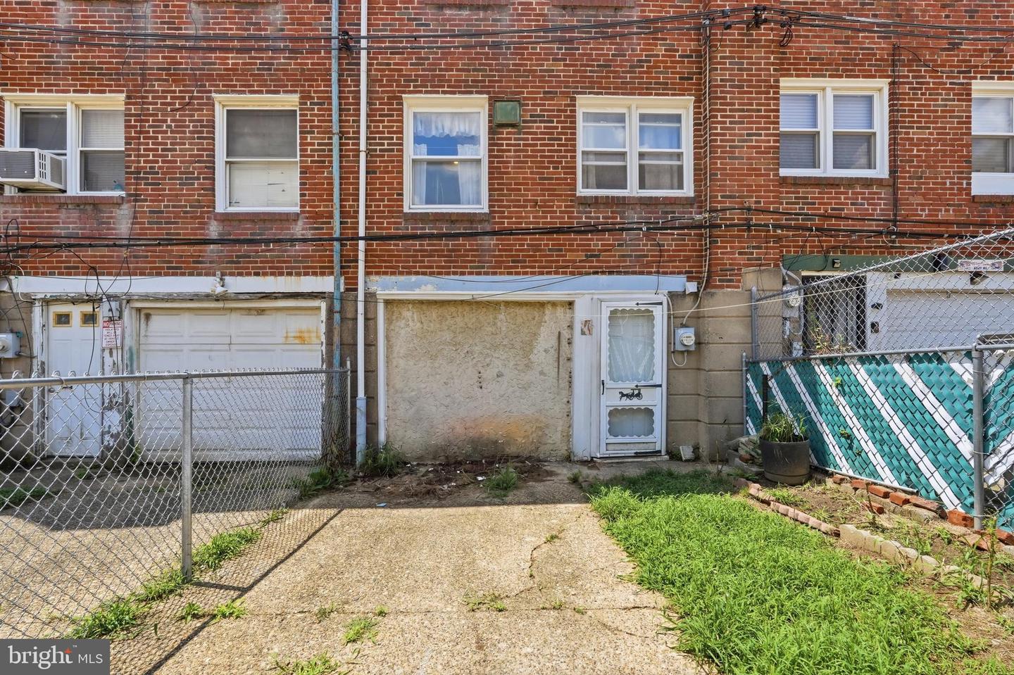8033 Temple Rd Property Photo 5