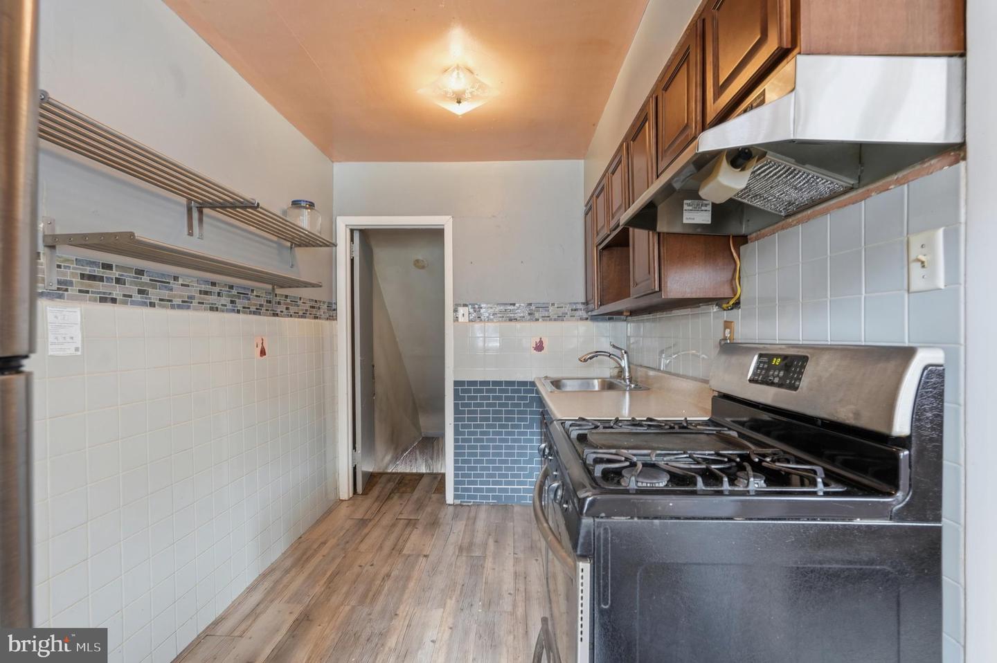 8033 Temple Rd Property Photo 12