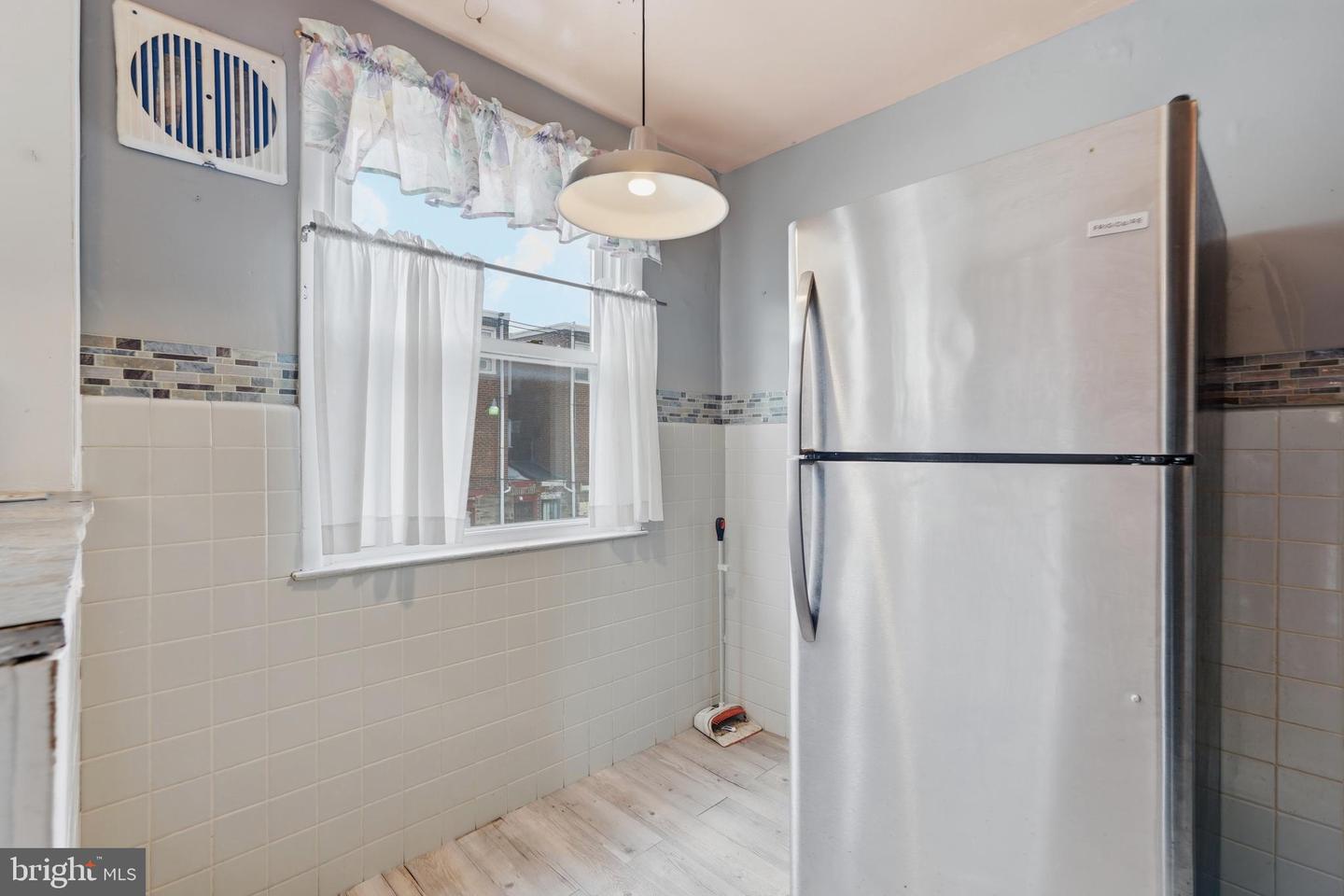8033 Temple Rd Property Photo 13