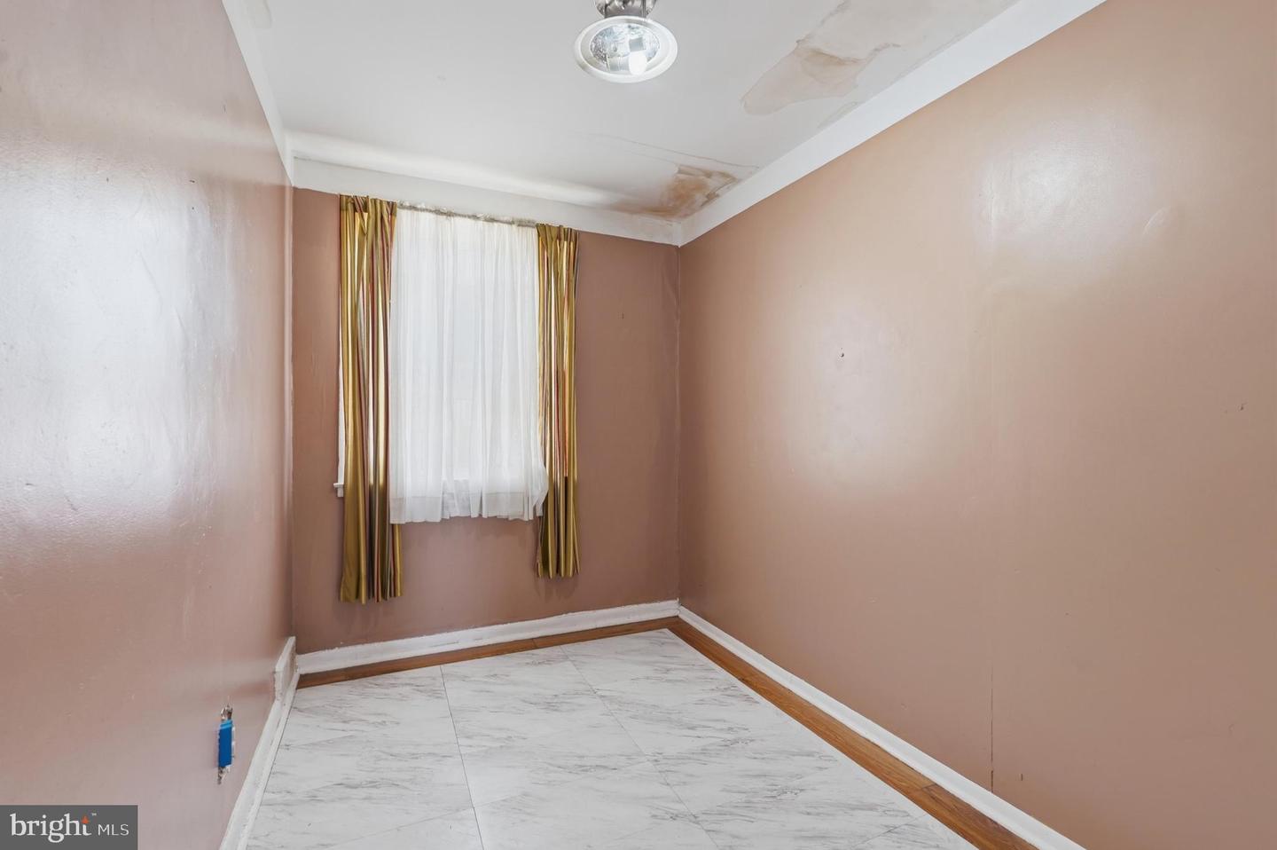 8033 Temple Rd Property Photo 18