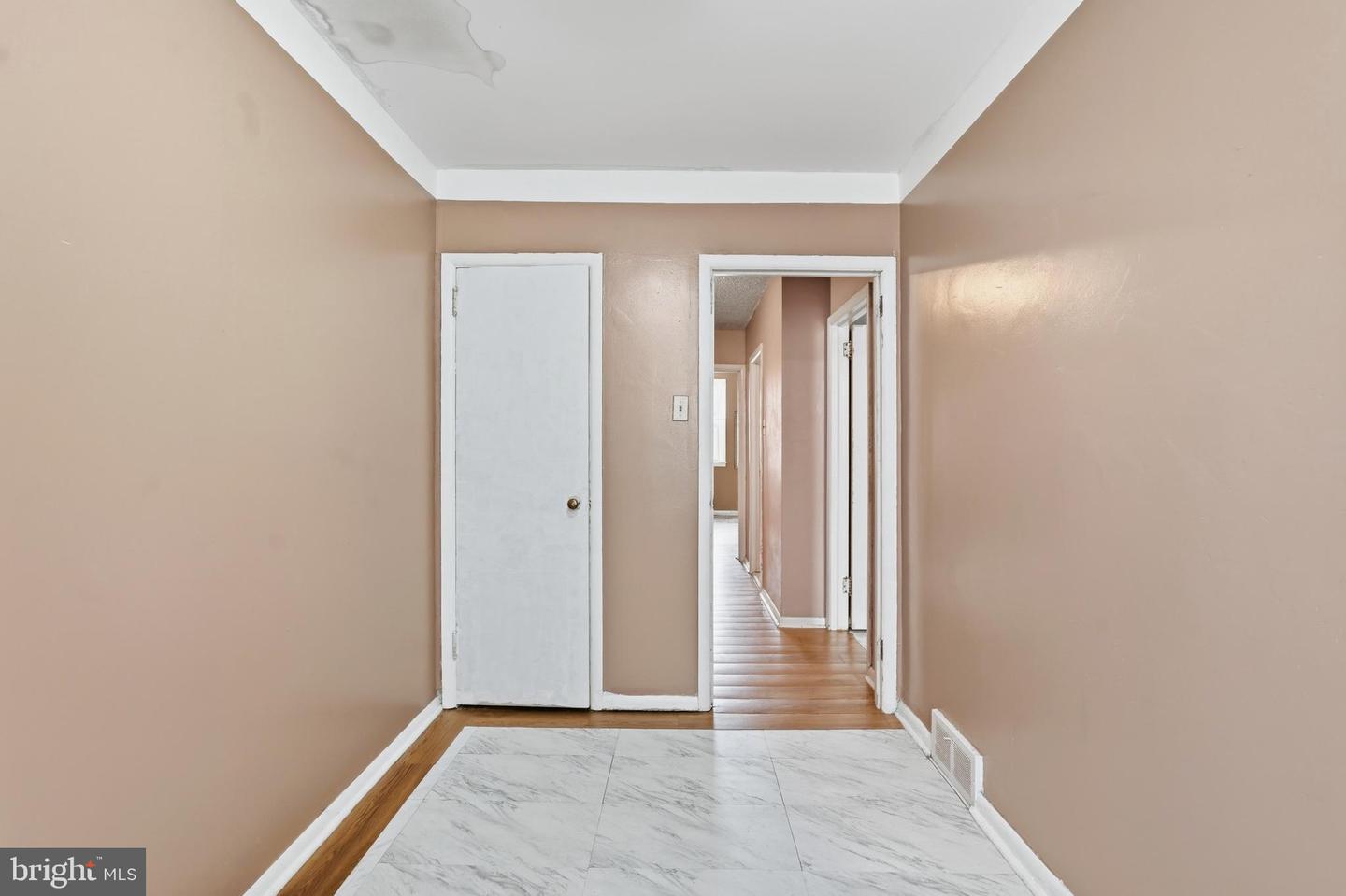 8033 Temple Rd Property Photo 19