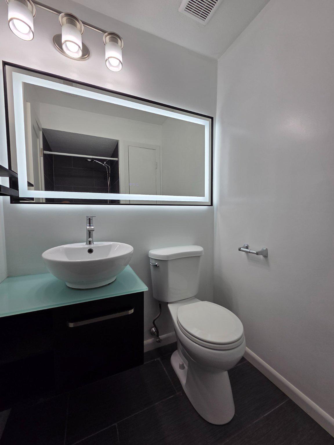 1701 Scotchbrook Dr #b Property Photo 19