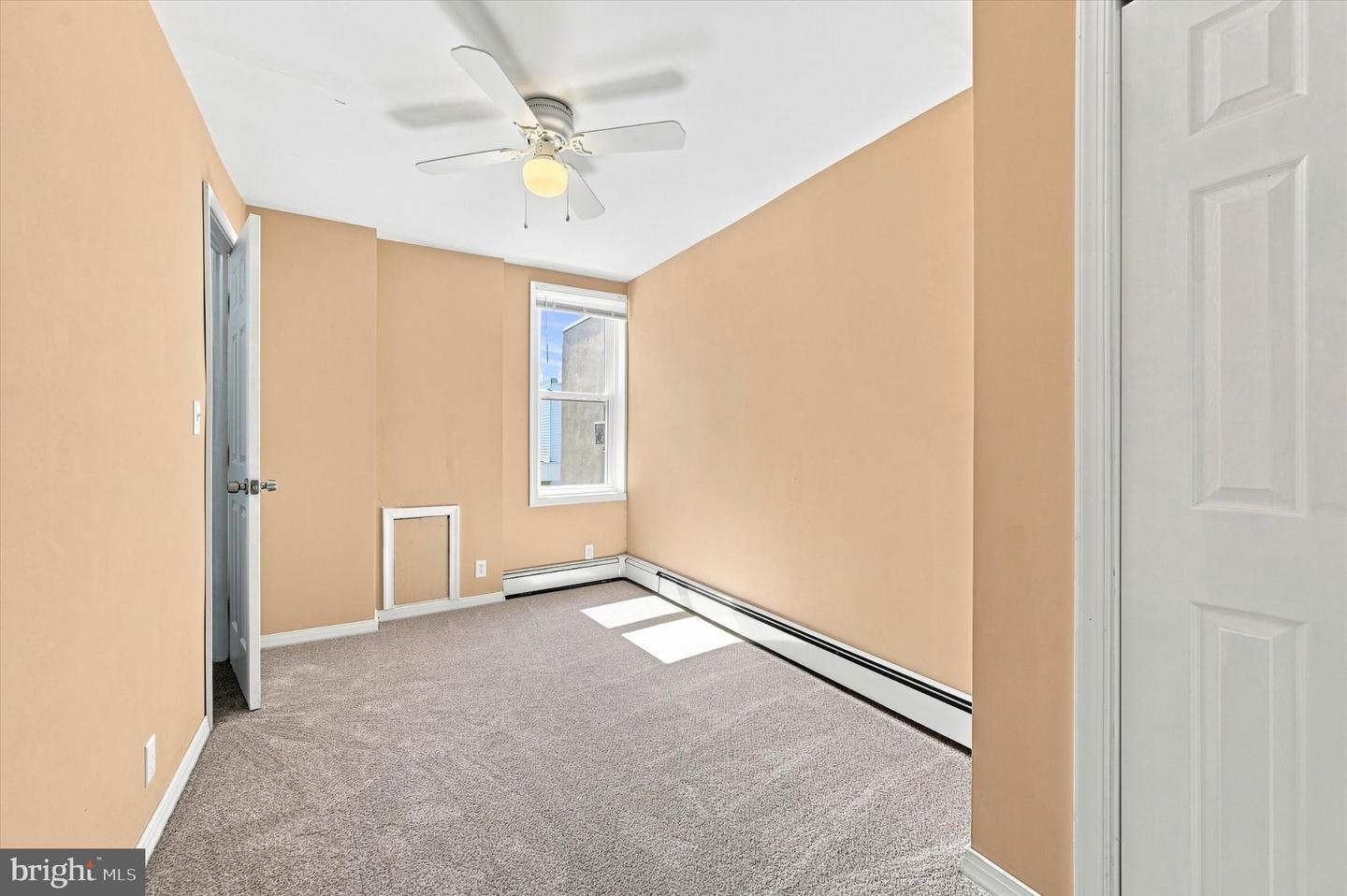 2654 E Indiana Ave Property Photo 24
