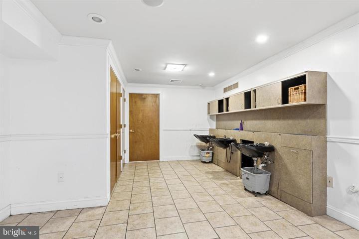 329 W Girard Ave Property Photo 12