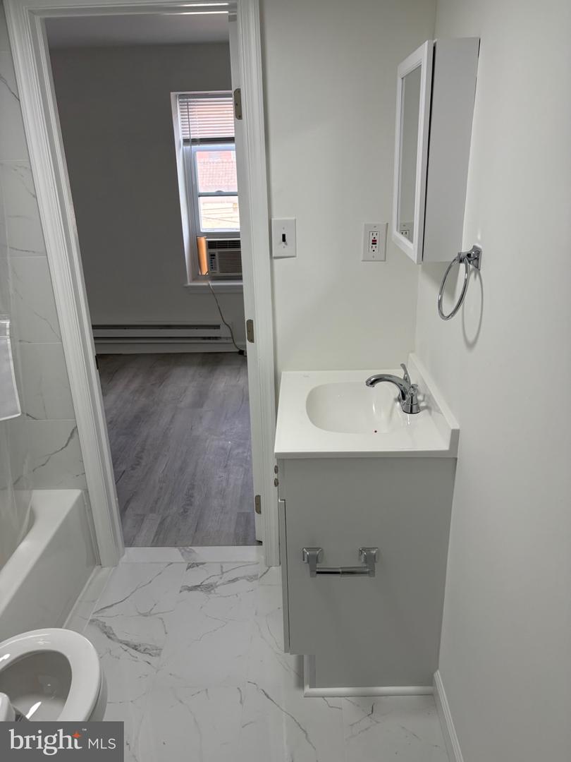 3442 W Allegheny Ave Property Photo 7