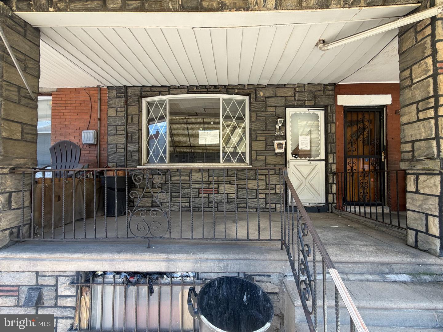 2121 Mifflin Property Photo 1