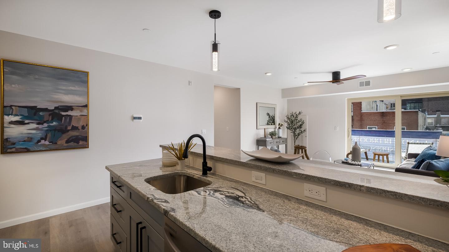 1825 Callowhill St #501 Property Photo 7