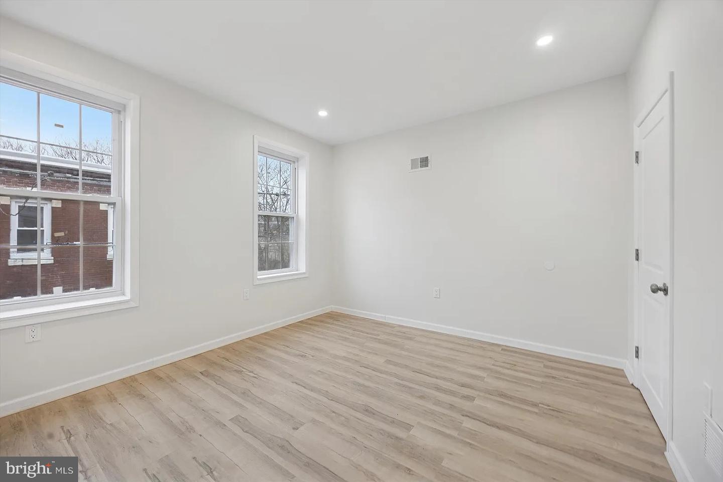 2615 Earp St Property Photo 11