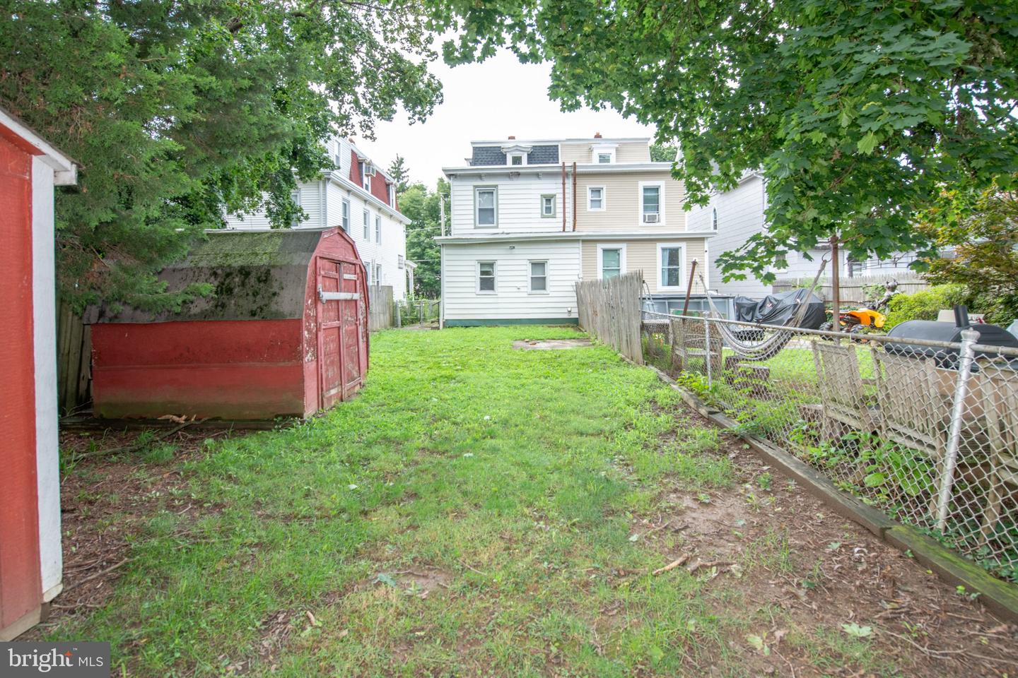 8038 Walker St Property Photo 7