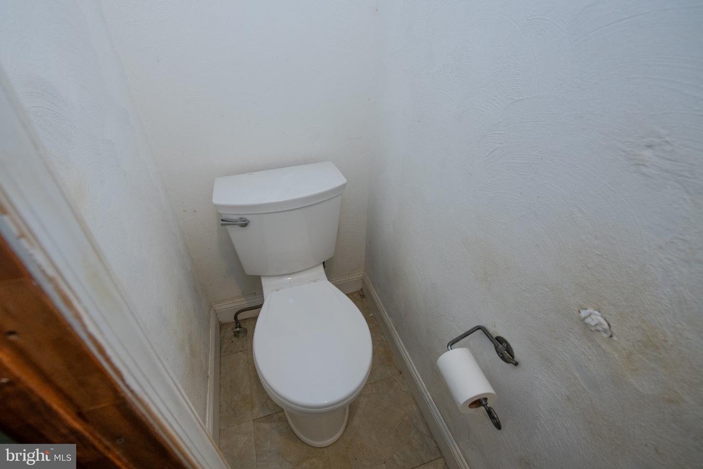 8038 Walker St Property Photo 18