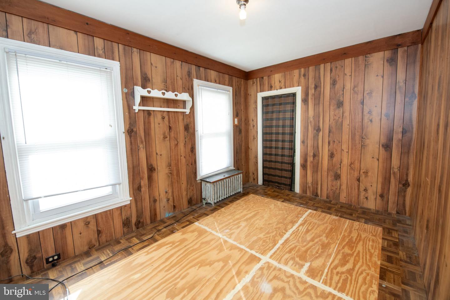 8038 Walker St Property Photo 30