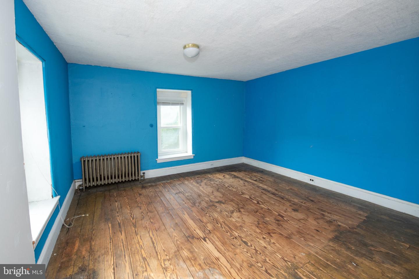 8038 Walker St Property Photo 37