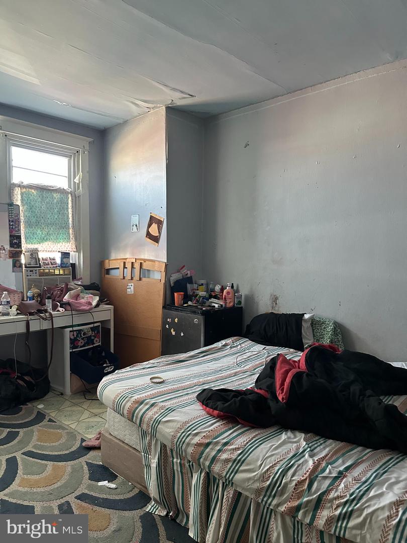 6607 Upland St Property Photo 11