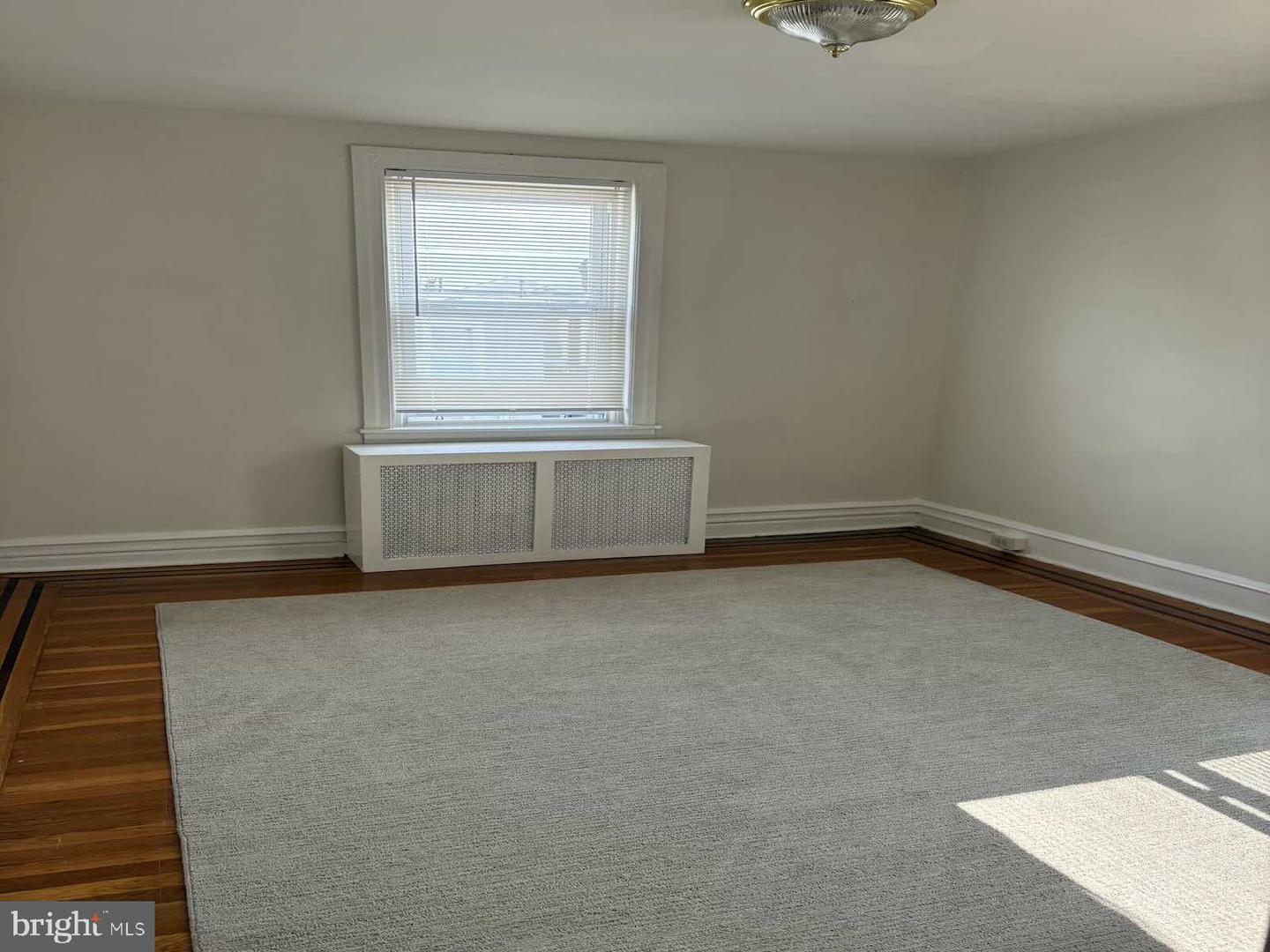 5450 Diamond St #2nd Floor Property Photo 13