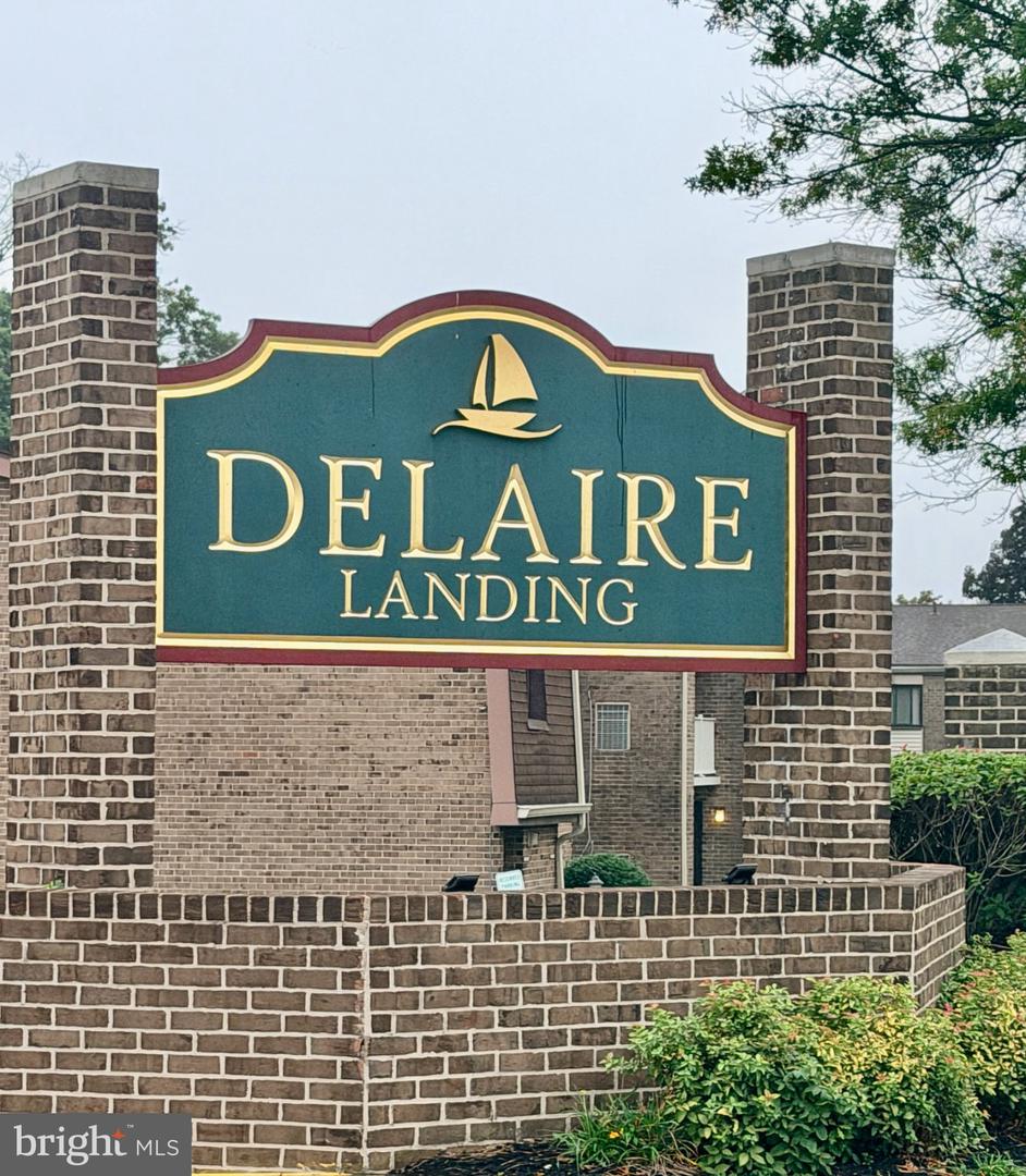 67002-00 DELAIRE LANDING RD #2 Property Photo 1