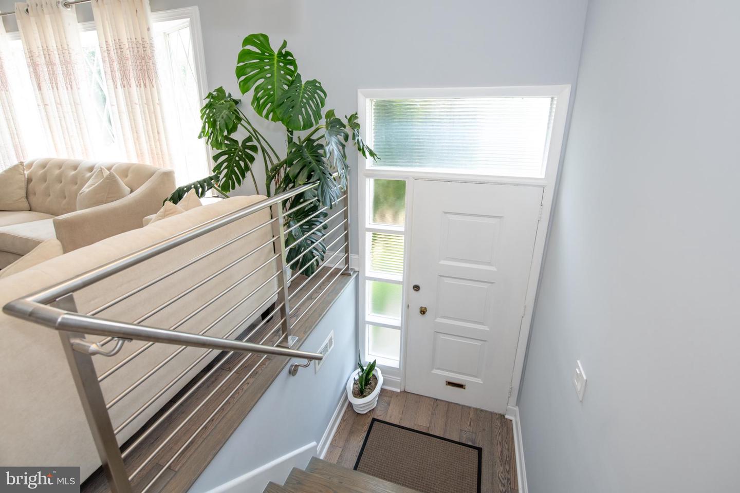 7705 Dorcas St Property Photo 9